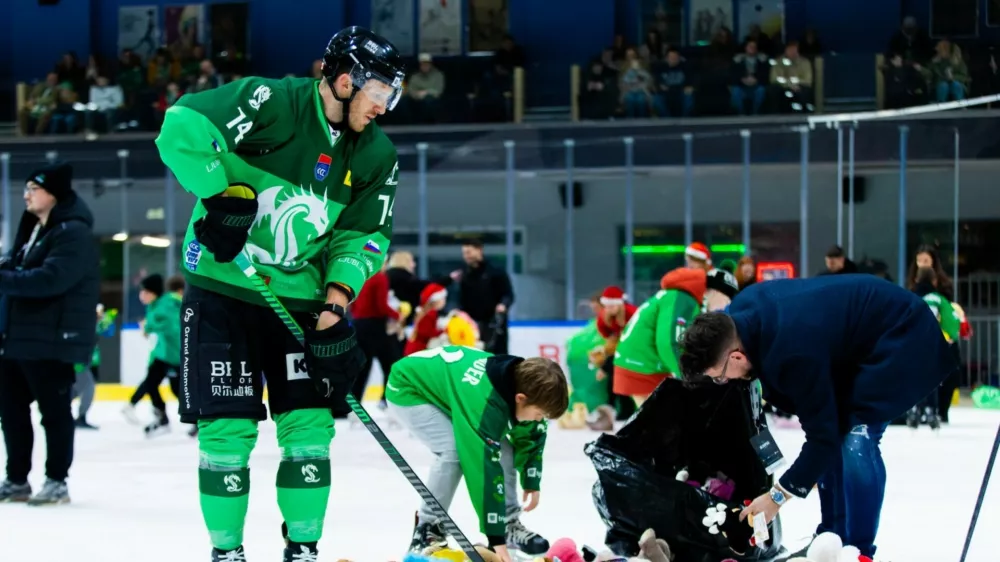 hokej olimpija tivoli