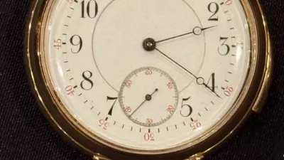 Zlata žepna ura Isidorja Strausa, žrtve potopa Titanika, je bila na dražbi prodana za približno 2,08 milijona evrov. Foto: Wikipedia