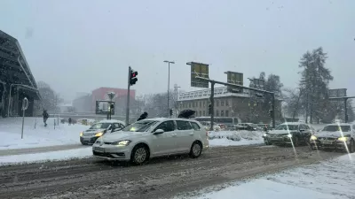 Razmere v prestolnici. Foto: Nik Erik Neubauer