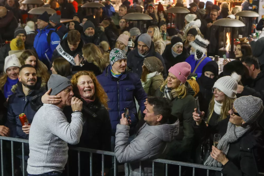 Vili Resnik31.12.2025 - 01.01.2026 - Silvestrovanje na prostem - praznovanje Novo leto - veseli december -novoletna zabavaFoto: Luka Cjuha