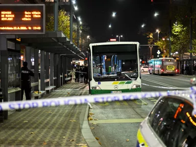 Najhuj&scaron;i zločini 2025: &Scaron;utarjeva smrt, napad na &scaron;oferja in najstnica z nožem nad mamo