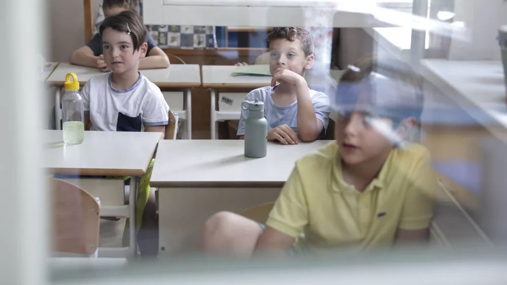 Tiho nasilje: rasizem v slovenskih &scaron;olah ni zgolj &ldquo;zafrkavanje&rdquo;