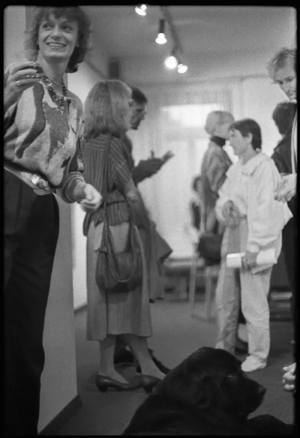 Manca Ko&scaron;ir, novofundlanec Gal, Marika Pogačnik in Srečo Dragan. F Janez Bogataj