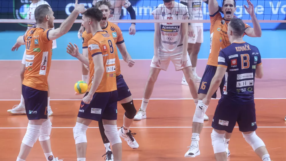 - 27.11.2025 - odbojka - kvalifikacije za ligo prvakov - ACH Volley: Radnički Kragujevac//FOTO: Jaka Gasar