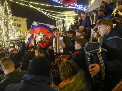 26.12.2025 - Pre&scaron;ernov trgu v Ljubljana shod harmonikarjev - harmonikaFoto: Luka Cjuha