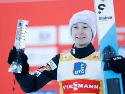 Ljubno ob Savinji, Skakalni center Savina.Druga tekma smucarskih skakalk za svetovni pokal.Slovenska smucarska skakalka Nika Prevc.