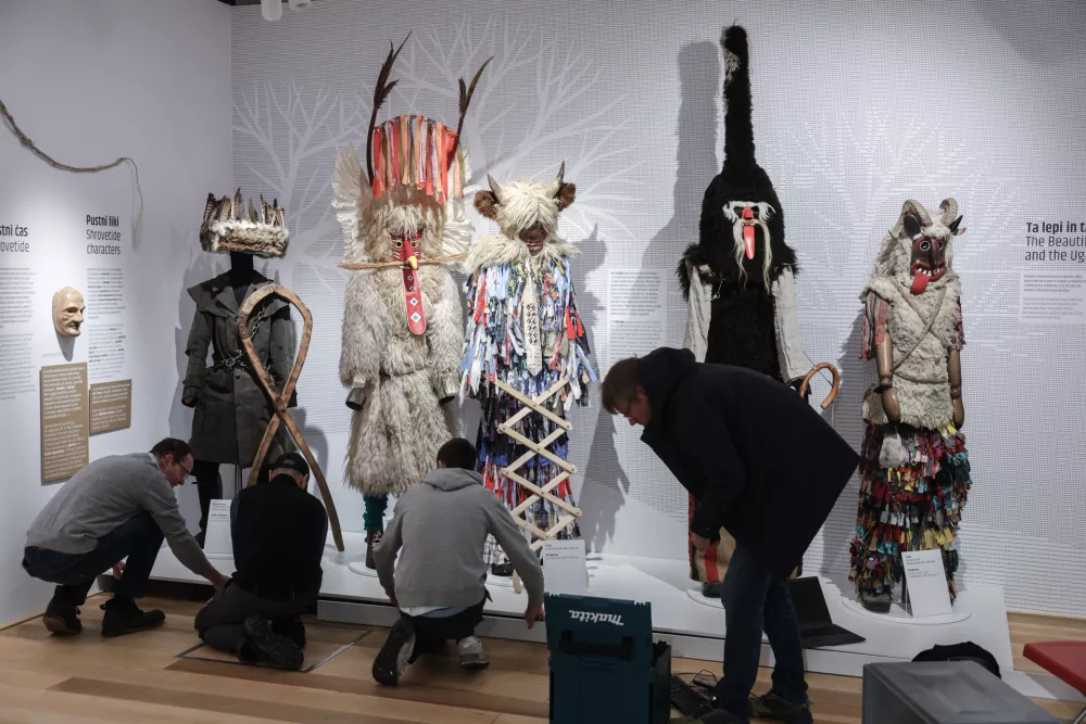 Biti kdaj pa kdaj nekdo drug