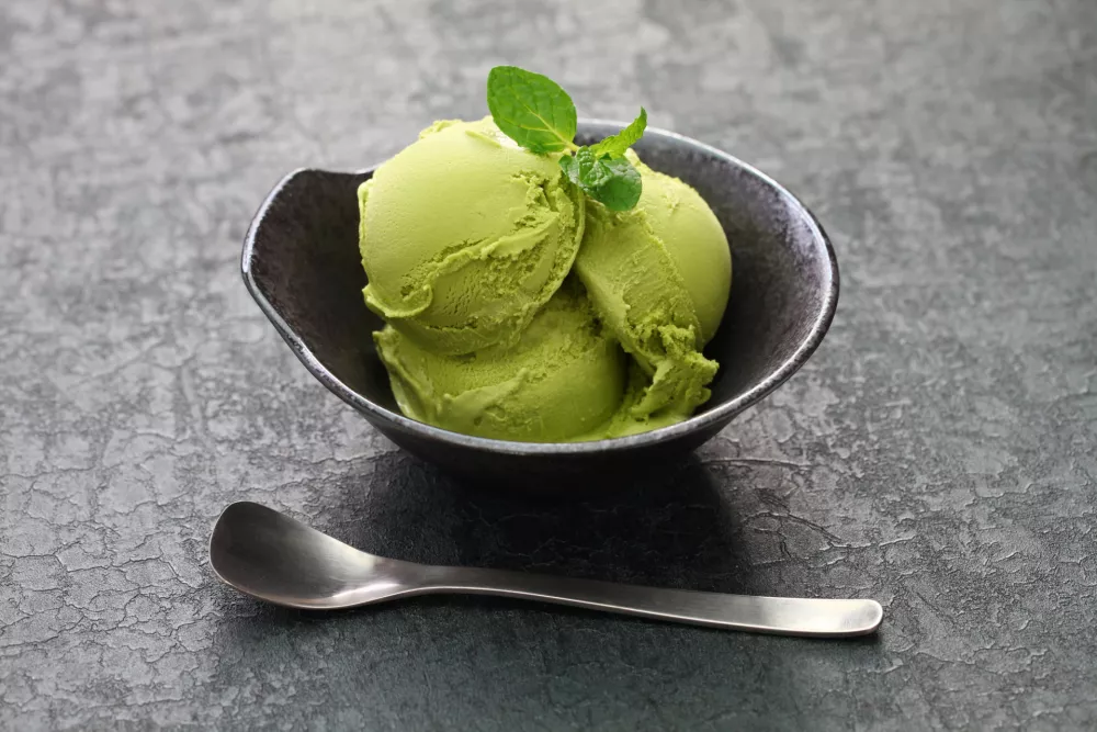 homemade matcha green tea ice cream, japanese dessert / Foto: Bonchan