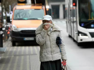 11.02 2025 -simbolična fotografija - onesnažen zrak, onesnaženje, slab zrakFoto: Tomaž Skale / Foto: 