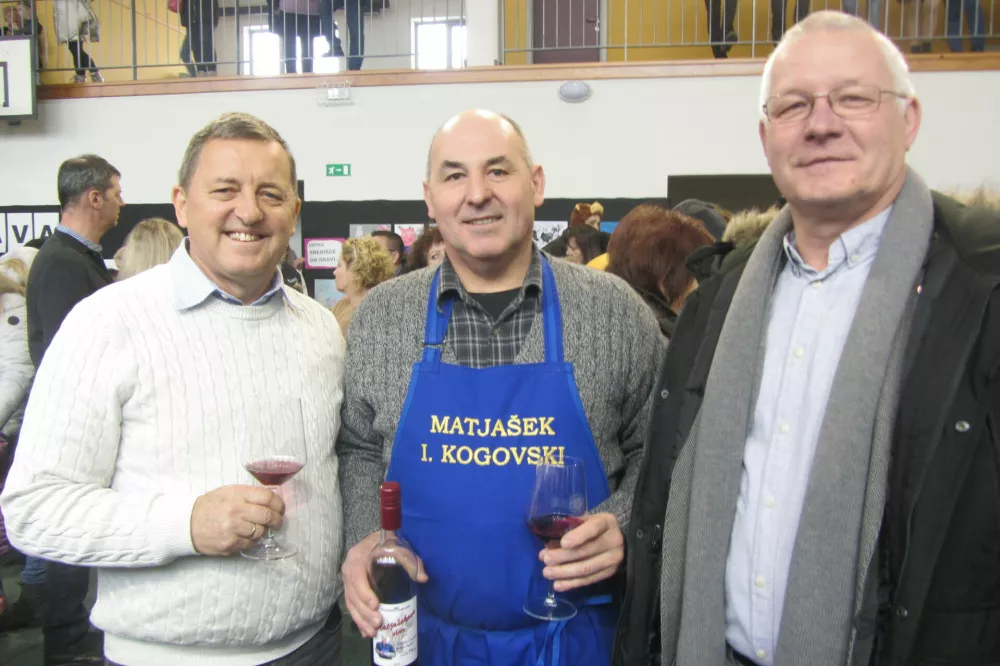 Peter Pribožič, Ivan Žinko - Matja&scaron;ek I. Kogovski in Toni Jelovica, župan občine Sredi&scaron;če ob Dravi.