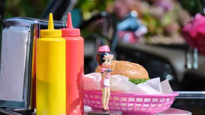 Spremembe bodo vidne predvsem v hotelih in v restavracijah s hitro prehrano. / Foto: Istock