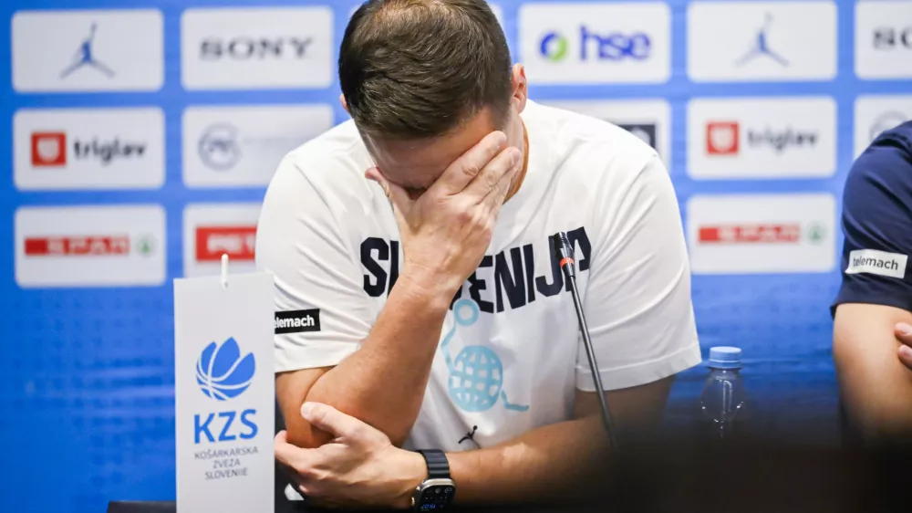 Aleksander Sekulić25.08.2025 - Novinarska konferenca mo&scaron;ke reprezentance Slovenije pred odhodom v Katovice na evropsko prvenstvo - KZS Foto: Nik Erik Neubauer 