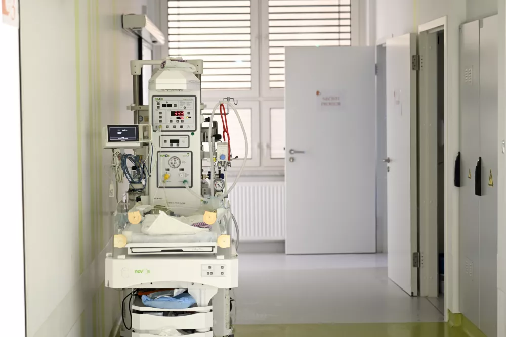 zdravstvo bolni&scaron;nica - simbolična fotografija08.12. 2025 - Porodni&scaron;nica Kranj FOTO: Nik Erik Neubauer / Foto: Nik Erik Neubauer