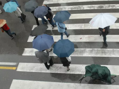 Deževje &ndash; dežnik,  // FOTO: Jaka AdamičOPOMBA: ZA OBJAVO V ČASOPISU DNEVNIK