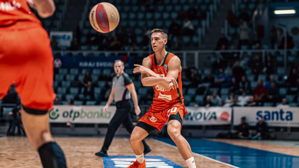 Miha Cerkvenik, Cedevita Olimpija