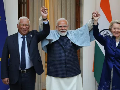 European Council President Antonio Costa, European Commission President Ursula von der Leyen and Indian Prime Minister Narendra Modi pose during a photo opportunity ahead of their meeting at the Hyderabad House in New Delhi, India, January 27, 2026. REUTERS/Altaf Hussain