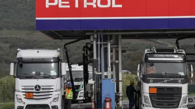 - 21.10.2022 - Petrolova logistika in in&scaron;talacija Sermin - skladi&scaron;čenje - nafta, gorivo //FOTO: Jaka Gasar