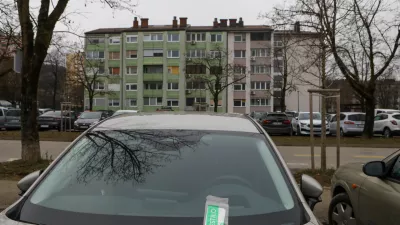 20.01.2026 - Štepanjsko naselje - parkiranje - kazen za parkiranje - zeleni listek - parkiriščaFoto: Luka Cjuha