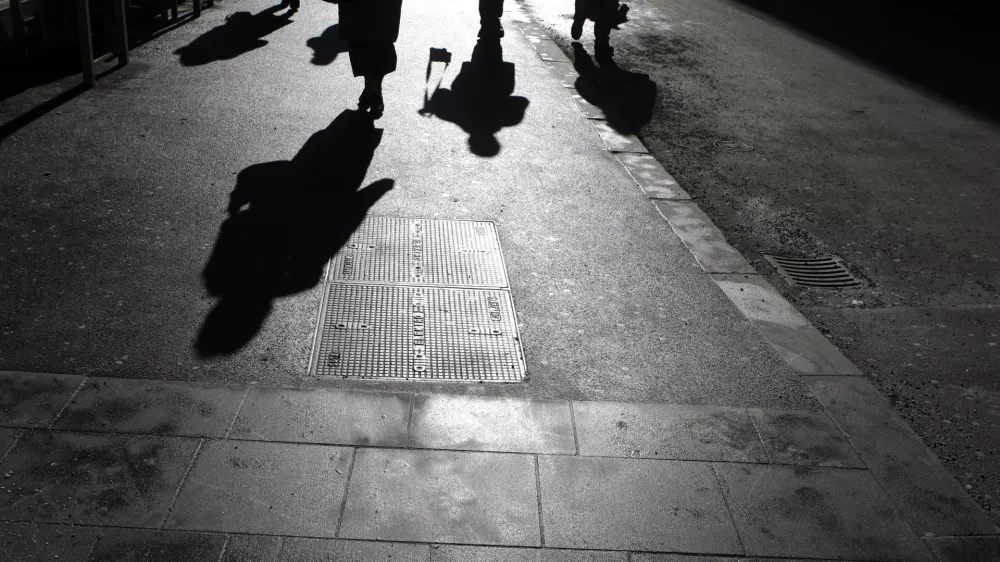 - ilustrativna fotografija - pedofilija - depresija - senca//FOTO: Bojan Velikonja