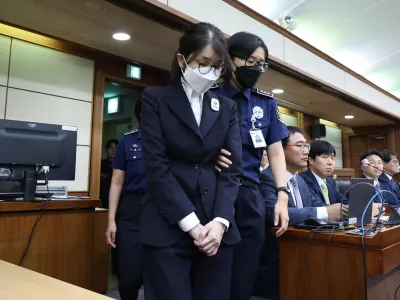 FILE - Kim Keon Hee, the wife of South Korea's jailed former President Yoon Suk Yeol, arrives for her first trial hearing on corruption charges at a courtroom of the Seoul Central District Court on Sept. 24, 2025 in Seoul, South Korea.(Chung Sung-Jun/Pool Photo via AP, File)