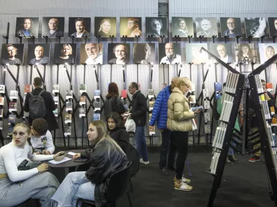 založba Goga- 23.11.2023 - 39. Slovenski knjižni sejem 2023 na Gospodarskem razstavi&scaron;ču v Ljubljani pod geslom Besedo besedi //FOTO: Luka Cjuha