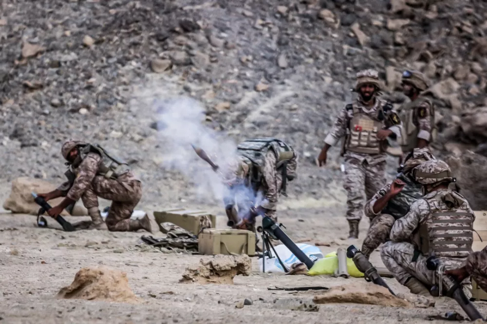 FILED - 23 December 2021, Iran, ---: Islamic Revolutionary Guard Corps (IRGC) take part in a military exercise in an undisclosed location. Photo: -/IRGC/dpa - ATTENTION: editorial use only and only if the credit mentioned above is referenced in full