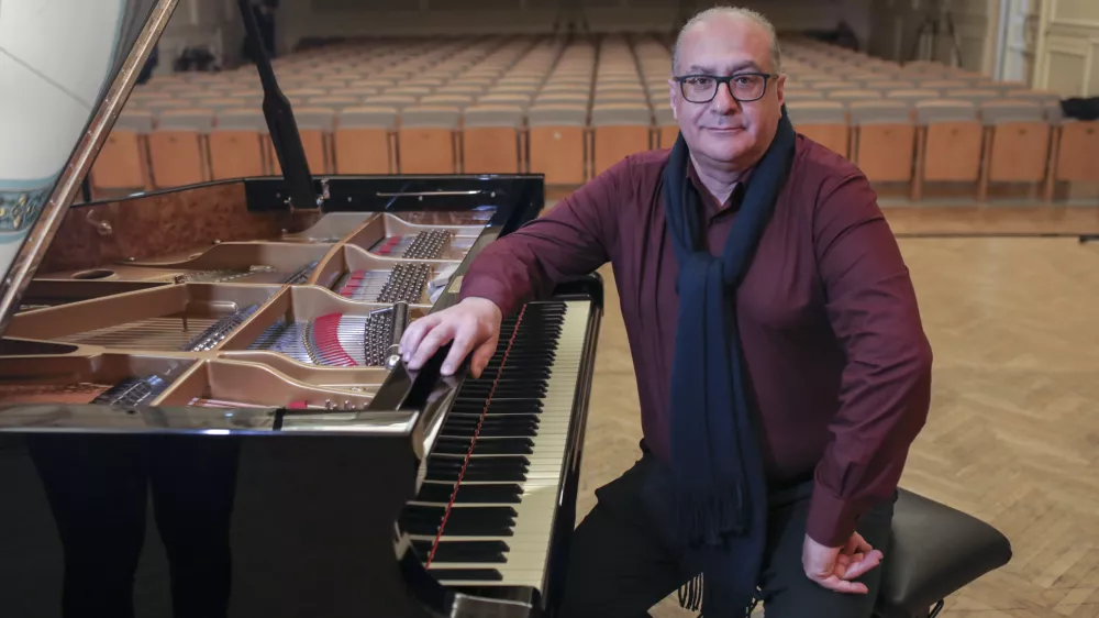 Zmaga na tekmovanju je prestiž za začetek pianistove kariere