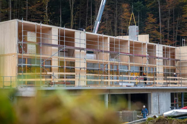 NaturHotel Snovik 4* superior bo prve goste sprejel že meseca maja letos. F Terme Snovik