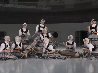 Plesna predstava Sonoma, koreografija Marcos Morau