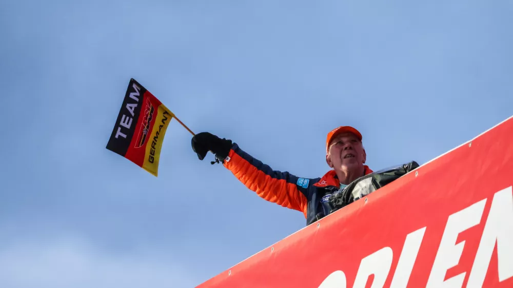 Michael Schmidt na trenerskem stolpu uživa veliko spo&scaron;tovanja, ker je ustanovil izjemno zanesljivo skupino predskakalcev.