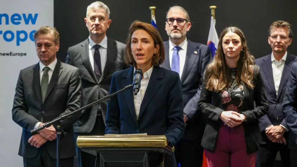 Ljubljana, Grand Plaza Hotel.Izjava premierja Roberta Goloba in vodje Renew Europe Valerie Hayer v oviru obiska vodstva Renew Europe v Sloveniji.