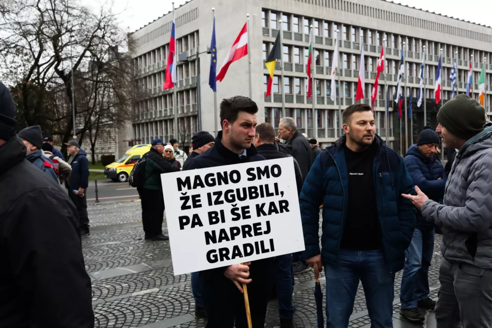 06.02.2025. protest kmetov. Foto: Bojan Velikonja