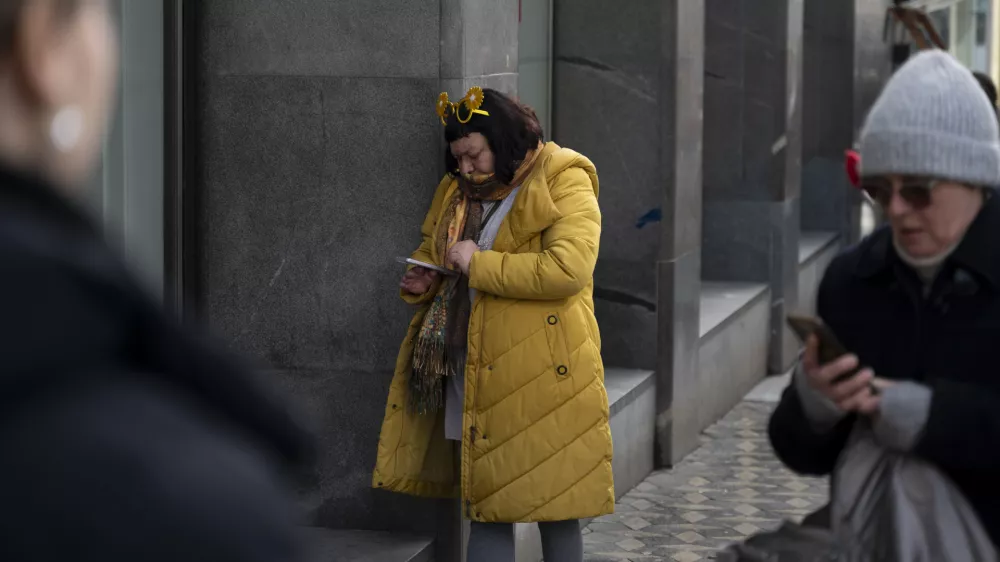 simbolična fotografijamobitelsodobna tehnologijasocialna omrežjamobitelefonkomunikacijamobilni telefonmobilnikpametni telefonpametni telefoniinstagram facebook tiktok04.03.2025 Uporaba mobilnih telefonovFOTO: Nik Erik Neubauer / Foto: Nik Erik Neubauer