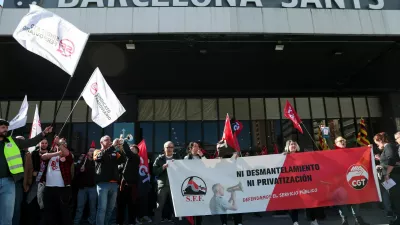 People protest outside Barcelona-Sants railway station, as minimum service has been established due to a national train strike by Spain's train drivers' union, SEMAF, to demand measures to guarantee railway safety following deadly accidents, in Adamuz on January 18 and in Gelida on January 20, in Barcelona, Spain, February 9, 2026. REUTERS/Bruna Casas