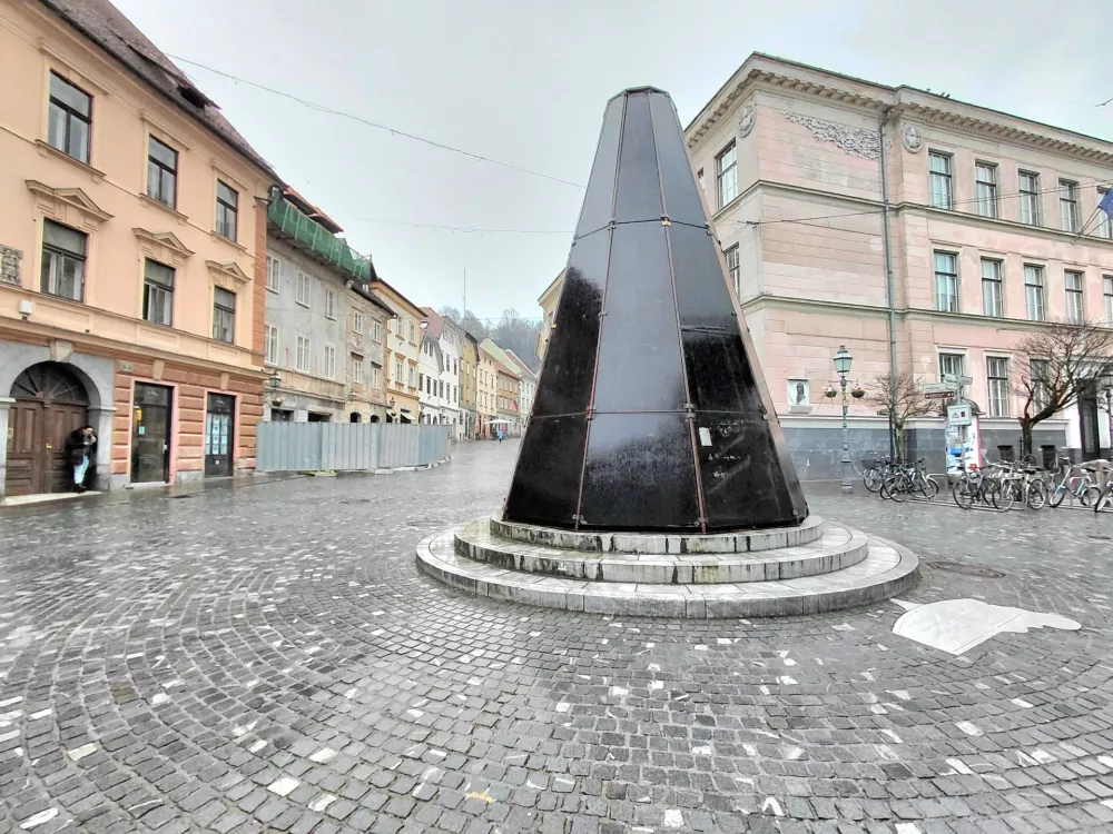 LUV fest, festival ljubezni, umetnosti in vandranja se bo tudi letos odvil med 8. februarjem in 12. marcem, v Ljubljani.