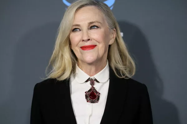 FILE PHOTO: Catherine O'Hara at the 24th Critics Choice Awards - Santa Monica, California, U.S., January 13, 2019 - Catherine O'Hara. REUTERS/Danny Moloshok/File Photo