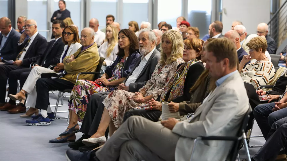 - 17.09.2025. - Konstitutivna seja Akademije Znanosti za trajnostni razvoj Slovenije.//FOTO: Bojan Velikonja