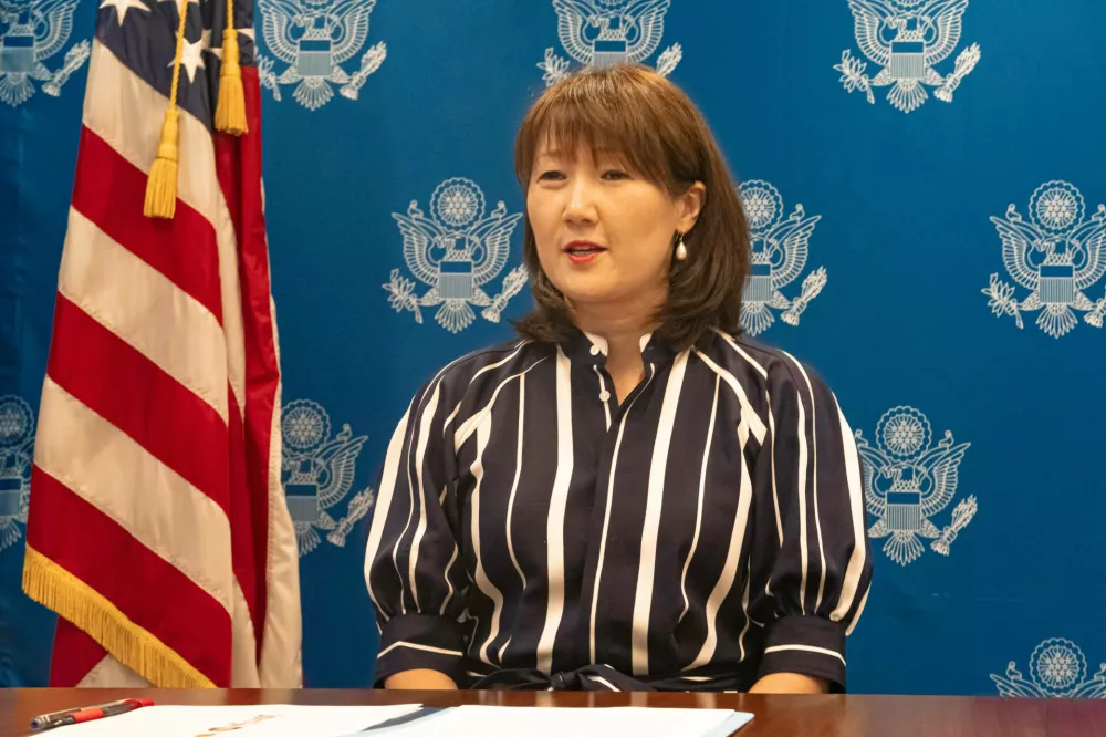 Kandidatka za veleposlanico ZDA v Sloveniji je imela Bidna na vajetih