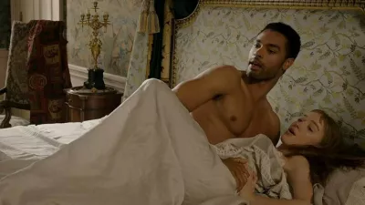 Priljubljenost serije Bridgerton nara&scaron;ča. Foto: Netflix