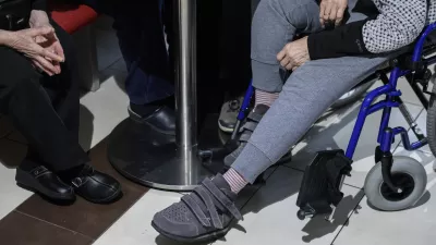 - 05.12.2025 - Robert Golob je obiskal Dom Starejših Občanov Šiška- starost, starostniki, dolgotrajna oskrba//FOTO: Jaka Gasar