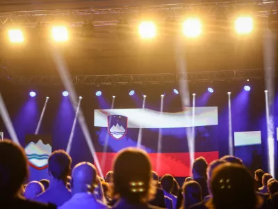 9.2.2026 - simbolična fotografija - slovenska zastava - volitve - slovenija - Foto: Luka Cjuha / Foto: Luka Cjuha