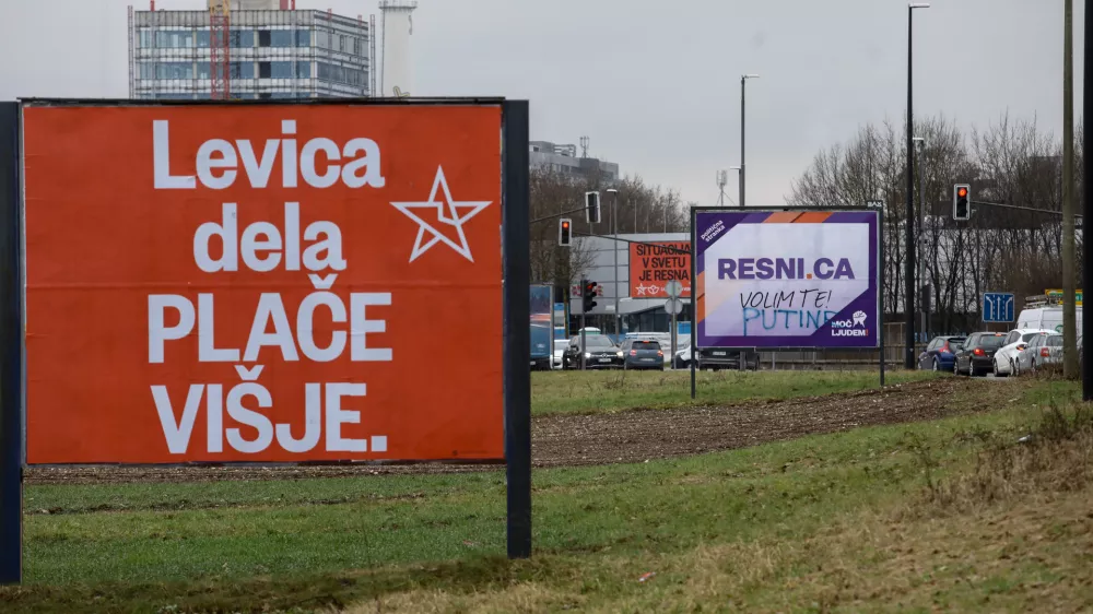 Levica in Resnica13.2.2026 - Predvolilni plakat - politično ogla&scaron;evanje - Jumbo plakat - politični plakatFoto: Luka Cjuha