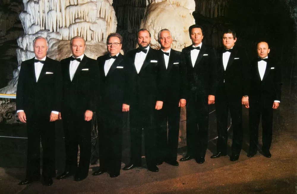 Slovenski oktet 1987 / Foto: Arhiv Slovenskega Okteta