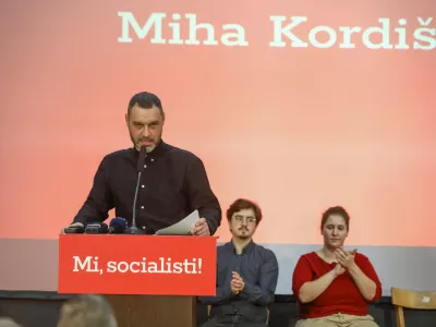 Miha Kordi&scaron;16.11.2025 - ustanovni kongres stranke Mi, socialisti! - dvorana Tabor - stranka Mi, socialistiFoto: Luka Cjuha
