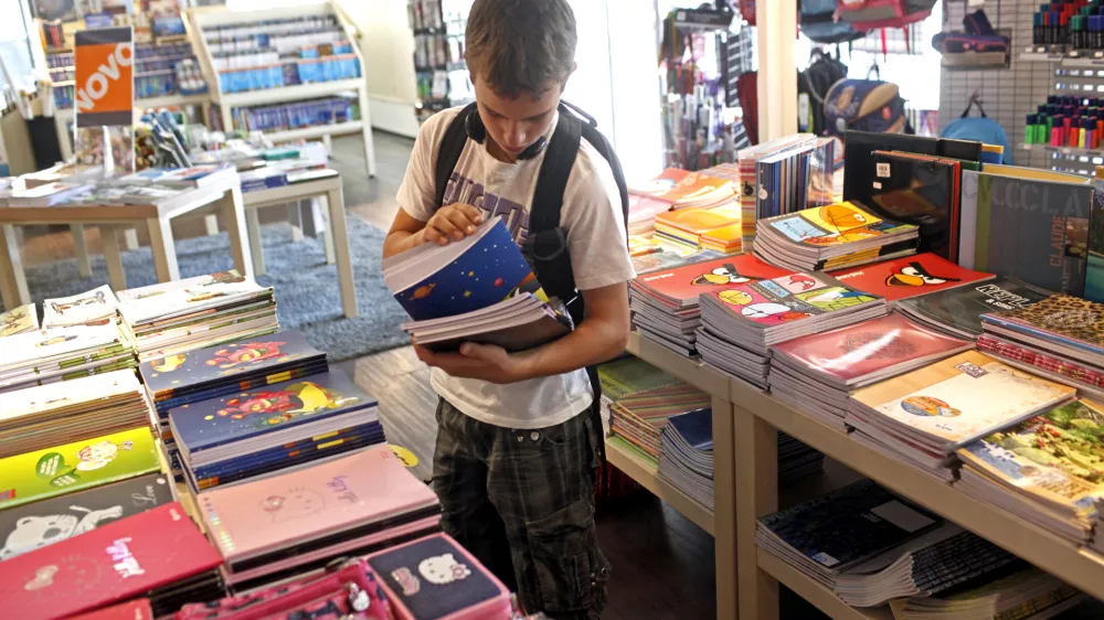 Najcenej&scaron;i učni kompleti 245, najdražji 1636 evrov