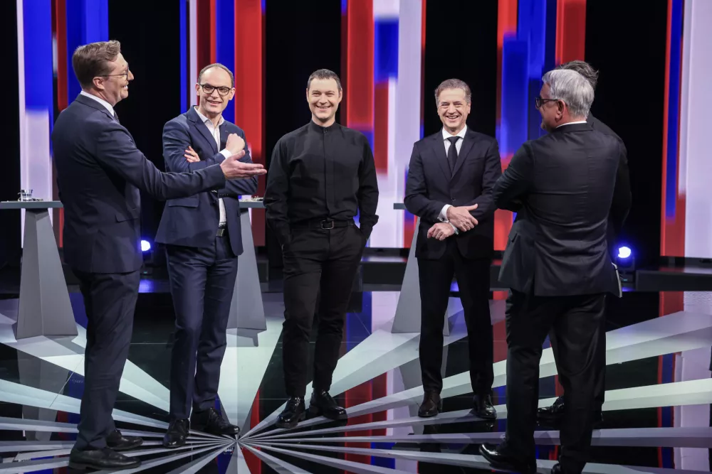 Vladimir Prebilič, Anže Logar, Matjaž Han, Miha Kordi&scaron;, Robert Golob, Luka Mesec- 19.02.2026 - Prvo soočenje predsednikov strank na RTV SLO - parlamentarne volitve 2026//FOTO: Jaka Gasar