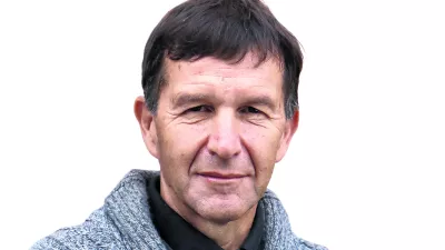 07.01.2025. - Bogdan Bi&scaron;čak, politični analitik, biv&scaron;i politik strank LDS in Zares.//FOTO: Bojan Velikonja