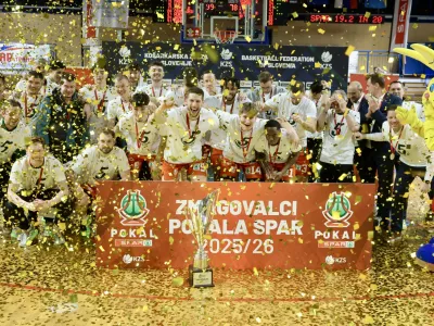 Cedevita Olimpija in Cinkarna Celje pokalna prvaka