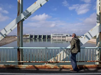 - 04.10.2017 &ndash; Hidroelektrarna HE Brežice &ndash; Hidroelektrarne na Spodnji Savi - avtomatizirana in daljinsko vodena elektrarna //FOTO: Tomaž Skale / Foto: Tomaz Skale