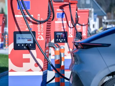 Tak&scaron;nih polnilnih parkov je vse več.